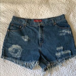 Levi’s Distressed denim shorts